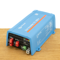 Sun Inverter 12/250 15 IEC