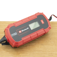 CE BC 4 M Acculader / Druppellader