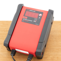 SPI10 12V 10A Automatische Acculader
