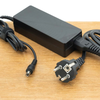 Laptop lader AC Adapter 90W voor Toshiba
