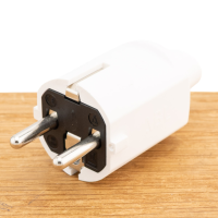 Compact geaarde stekker schuko  (100000047) TPE wit