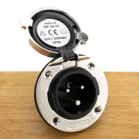 Walstroom invoer/inlet 32A RVS