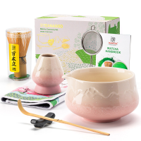 TEANAGOO 7 delige Matcha Set, Roze Matcha Kit, Ceremonie Matcha Poeder Kit, Matcha Theeset voor het maken van Latte, Matcha Klopper en Kom met Lepel & Zeef, Fuji Ontwerp Keramische Kom, Cadeau voor Matcha Liefhebbers, Nieuwjaarsuitverkoop, Top cadeau keuz