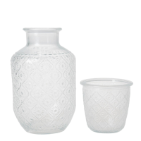 Glazen kan  en bekerset met begoniamotief: inclusief één glazen kan van 1000 ml en twee bekers van 270 ml; een set met bloemenmotief, ideaal voor het serveren van zomerse drankjes.