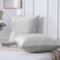 【Zomerkoelend textiel】MEROPE, Bamboe kussensloop, 80 x 80 cm, lichtgrijs, 2 pack
