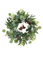 50 Cm Eucalyptusbes Krans Met Metalen Belletjes Natuurlijk Materiaal: Dennenappels