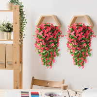 Yuejia 2 Stuks 30,7 inch / 78 cm Kunstmatige Imitatie Hangende Bloemenplanten voor Buiten Lente Zomer Decoratie, Imitatie Zijde Viooltjes Uitziende Echte Klimop voor Buiten Thuis Plantenbak Veranda Terras (Rozerood)