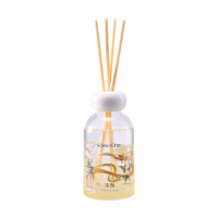 Painterly Serie Stokjesdiffuser Pear Orchard Rain 7,3*7,3*25,6 cm 96