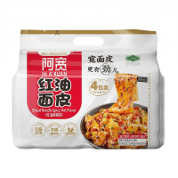 Bai Jia A'KUAN brede noedels pittige hete smaak (rode olie pittige smaak) 440 g