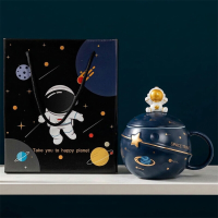 Huacan mok met astronaut en planeet, ruimteschip mok, cadeau