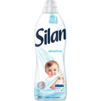 2+2 Gratis: Silan Wasverzachter Sensitive 40 Wasbeurten 880 ml