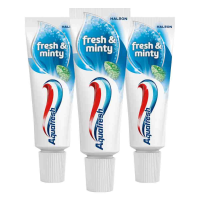3X Aquafresh Tandpasta Fresh & Minty Mini 15 ml