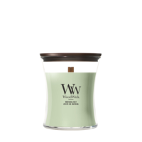 2E halve prijs: WoodWick Matcha Zest Medium Candle Groen