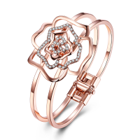 Inalis Rose Gold Plated Hollow Flower Pendant Rhinestones Bangle Bracelets