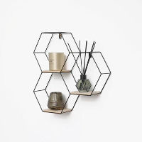 Driedubbel zeshoekig metalen wandrek met 3 houten plankjes   40,5x41 cm   Zwart