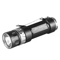 JETBeam RRT01 RT 950 Lumen LED Tactische Zaklamp 220M USB Oplaadbare EDC LED Flitslicht Batterij Inbegrepen