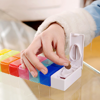 Kcasa Kc Js0802 Portable 7 Days Pill Box Travel Medicine Organizer With Pill Splitter Cutter