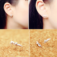 Lovely 925 Sterling Silver Platinum Animal Small Cat Ear Stud Earrings