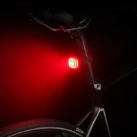 MAGISCHE SCHIJN RN120 Fietsachterlicht 360 ° Zicht IPX6 Waterdicht 2000 m Afstand Fiets Achterlicht voor Nacht Fietsen