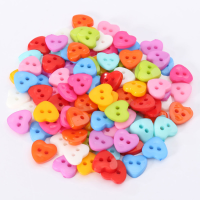 100Pcs Mixed Heart Buttons Acrylic Sewing Craft Two Holes Buttons