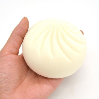 6Cm Jumbo Bun Squishy Slow Rising Simulation Food Bread Fun Collectibles Pressure Release Phone Toy