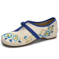 Flower Embroidered Round Toe Buckle Folk Casual Flat Shoes