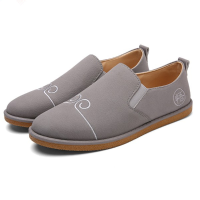 Men Casual Lightweight Chinese Style Soft Suede Flat Shoes
