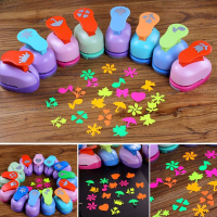 Mini Paper Punch Hole Puncher Diy Scrapbook Cards Art Cutter Tool 7*4.2*5.5Cm Multi Patterns 2.5Cm