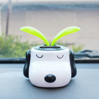 Solar Powered Dog Dancing Flip Flap Swinging Shook His Head For Car Decoration Lovely