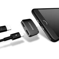 USAMS Metal Dual Lightning Ports Charging Adapter Earphone Jack Audio Converter for iPhone 6 7 8 X