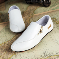 Men Flats Shoes Slip On Casual Outdoor Comfortable Breathable Pointed Toe Loafers Shoes