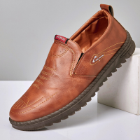 Herenmode Geborduurde Comfortabele Soft Sole Slip On Casual Platte Loafers