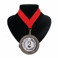 Rood lint met zilveren medaille