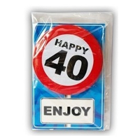 40 Jaar geworden Happy Birthday kaart   met cadeau button   Verjaardag wenskaart