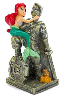 Ornament Kleine Zeemeermin Ariel Met Eric Beeld #95;_Medium 4,5x5x9 Cm