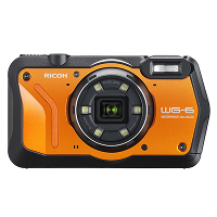 Ricoh WG 6 compact camera Oranje