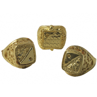 Grote gouden carnaval / verkleed ring   van kunststof   Pooier   Piraat   Gangster   over the top