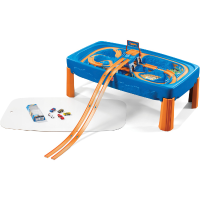 Step 2 Hot Wheels Car & Track Circuit