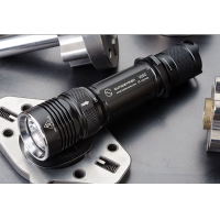 Sunwayman V20c Y/s Xm L U2 Magnetic Control Led Flashlight