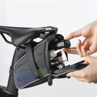 WEST BIKING 1.8L Grote capaciteit Kleurrijke Reflecterende Fietstas MTB Racefiets Onder Zit Achtergereedschap Mesh Fiets