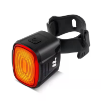 WEST BIKING Voorlicht met hoge helderheid voor fietsers IP66 waterdicht achterlicht voor fiets met 6 modi lange levensdu