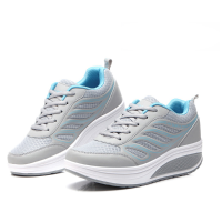 Women Mesh Breathable Sneakers Casual Platforms Shook Shoes