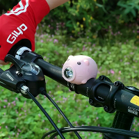 Kids Cartoon Pig Bike Light Alarm Helderheid 3 verlichtingsmodi met hoorn voor fiets