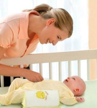 Baby Toddler Comfortable Anti Roll Pillow Safe Cotton Sleep Head Positioner