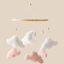 Mijn Hummeltje Nuvio – Rust & Sfeer – Babymobiel met Wolken Roze | Educatief Speelgoed