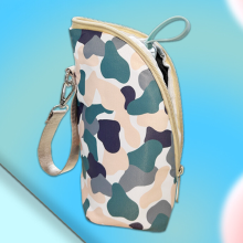 Mijn Hummeltje Nurtura – Warm & Onderweg – Draagbare Babyflessenwarmer Camo   Wit   Rits | Educatief Speelgoed