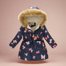 Mijn Hummeltje CozyTrend – Elegant & Knus – Gewatteerde Winterjas voor meisjes Marine roze vlinders / 150 (8 10 jaar) | Educatief Speelgoed