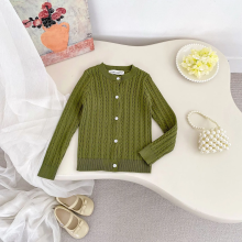 Mijn Hummeltje CozyBelle – Elegant & Warm – Gebreid Vestje met Knopen Groen / 120 (4–5 jaar) | Educatief Speelgoed