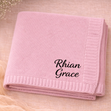 Mijn Hummeltje Personalized Baby Blanket – Zacht & Uniek – Katoenen Gepersonaliseerd Geborduurde Deken Lichtroze / Zwart | Educatief Speelgoed