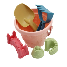 Mijn Hummeltje Beach Bucket Set™ – Zintuiglijk Zomerspel – Strandemmer met accessoires Roze Zandkasteel | Educatief Speelgoed